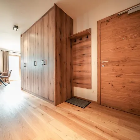 Sun Side By Schladming-appartements Apartament