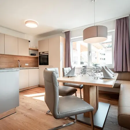 Sun Side By Schladming-appartements *