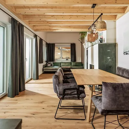 Sun Side By Schladming-appartements Daire